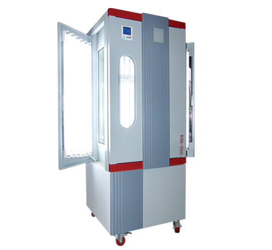 �̿ع������B(y��ng)�䣨�N����������(j��)������Һ�������������BSG-300